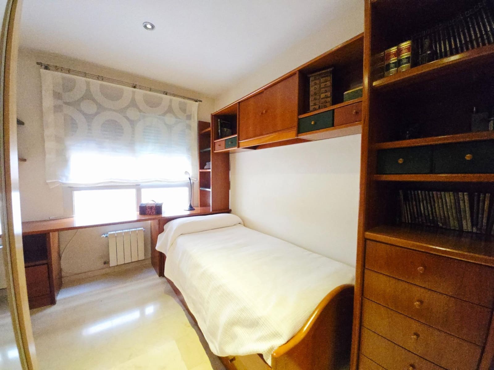 3 bedroom Flat for sale in Elda with garage - € 179,500 (Ref: 9892548)