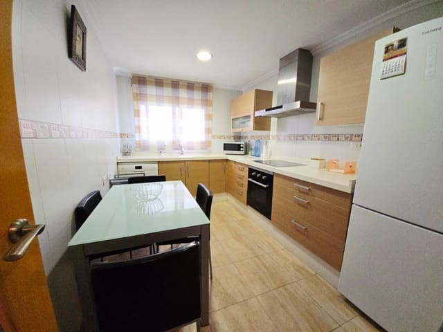 3 bedroom Flat for sale in Elda with garage - € 179,500 (Ref: 9892548)