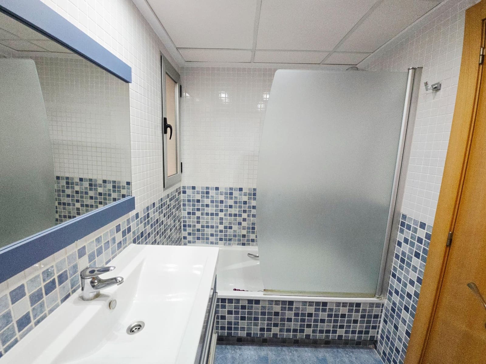 3 bedroom Flat for sale in Elda with garage - € 179,500 (Ref: 9892548)
