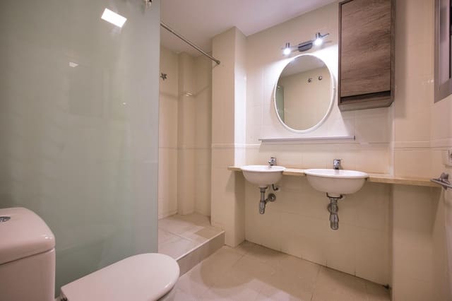 Piso de 3 habitaciones en Alicante / Alacant ciudad en venta - 370.000 € (Ref: 9892549)
