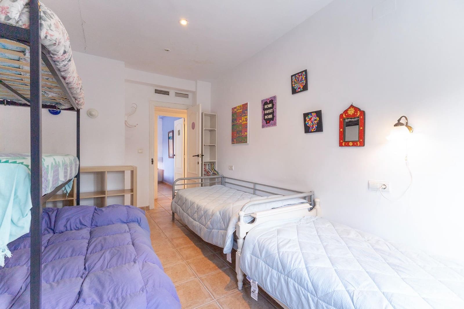 6 bedroom Villa for sale in El Campello with garage - € 525,000 (Ref: 9929557)