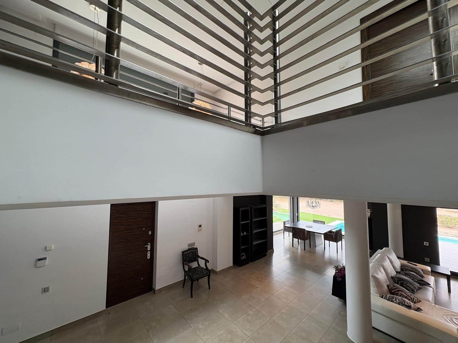 6 soveværelse Villa til leje i Elda med swimmingpool - € 2.500 (Ref: 9942708)