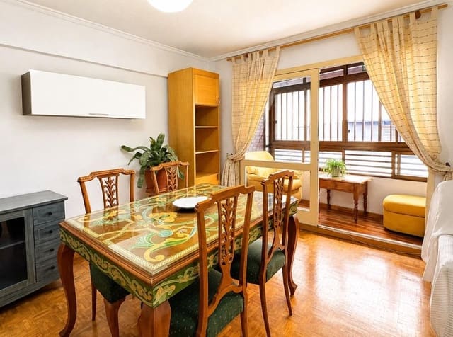 4 soveværelse Lejlighed til salg i Mercado, Alicante by - € 375.000 (Ref: 9942709)