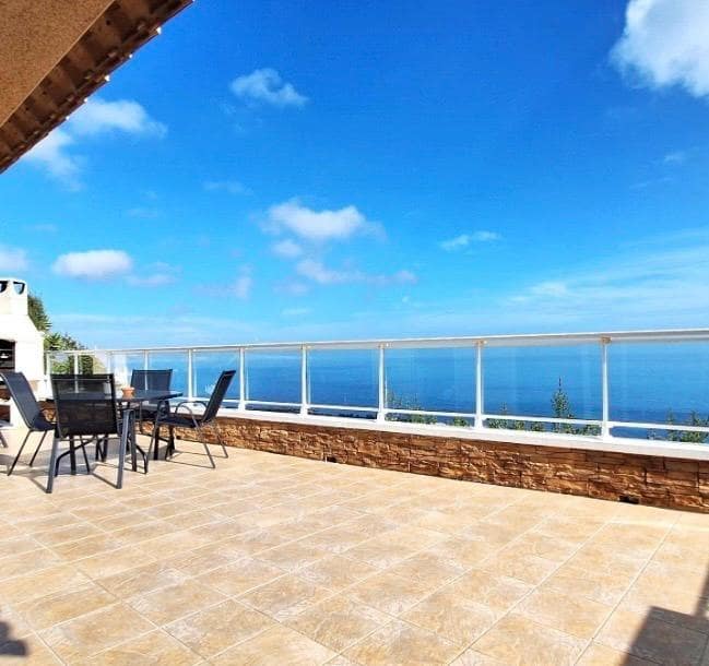 4 sovrum Radhus till salu i Gran Alacant med pool - 490 000 € (Ref: 9949981)