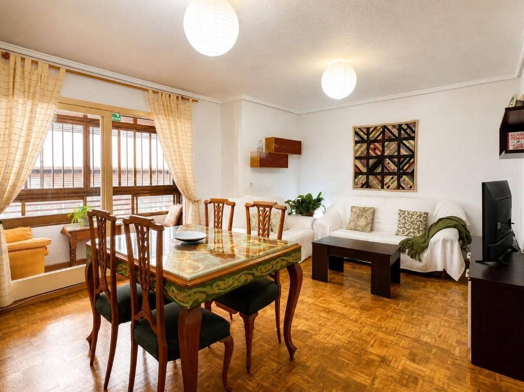 4 slaapkamer Flat te koop in Alicante stad - € 375.000 (Ref: 9949988)