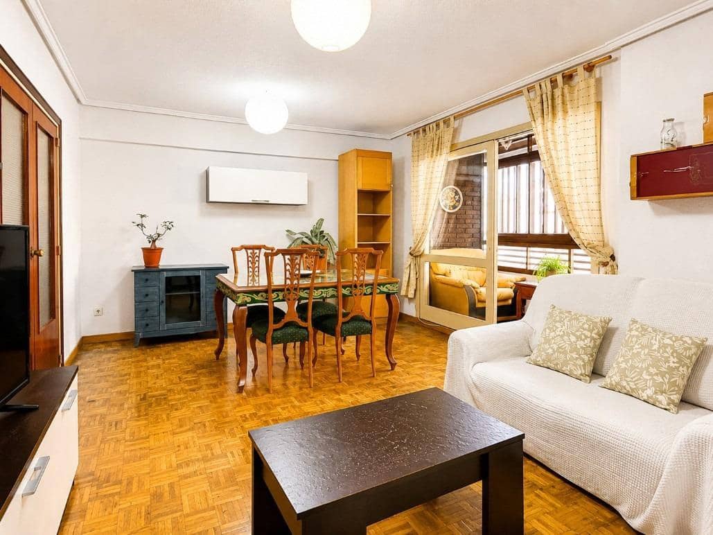 4 slaapkamer Flat te koop in Alicante stad - € 375.000 (Ref: 9949988)