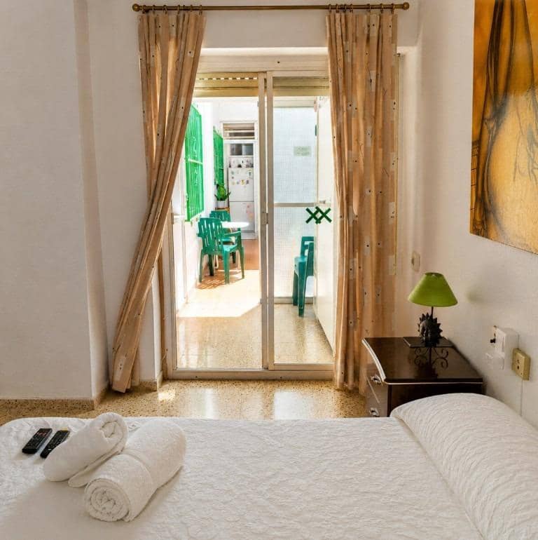 4 slaapkamer Flat te koop in Alicante stad - € 375.000 (Ref: 9949988)