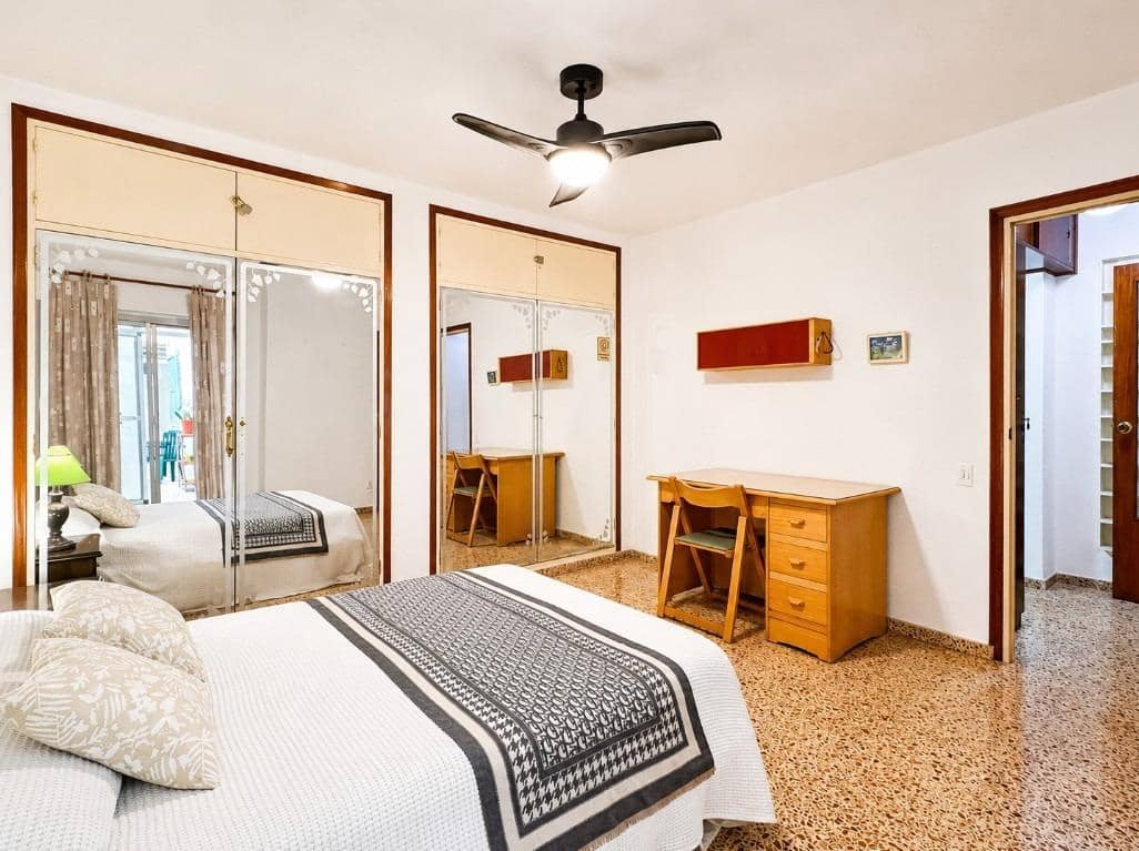 4 slaapkamer Flat te koop in Alicante stad - € 375.000 (Ref: 9949988)