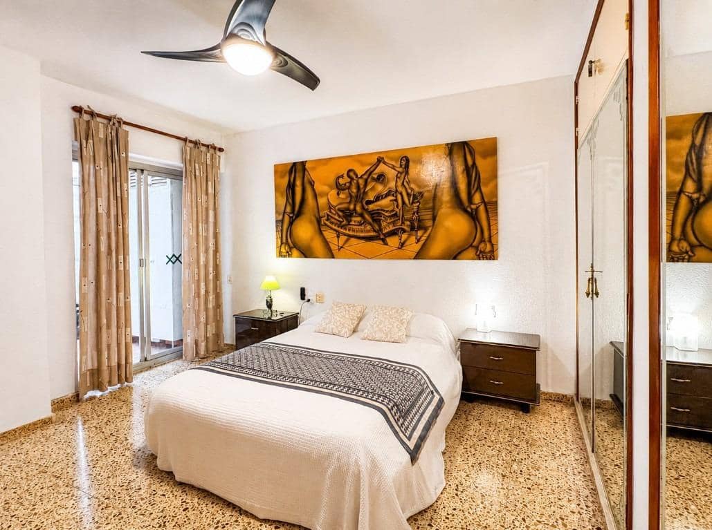 4 slaapkamer Flat te koop in Alicante stad - € 375.000 (Ref: 9949988)