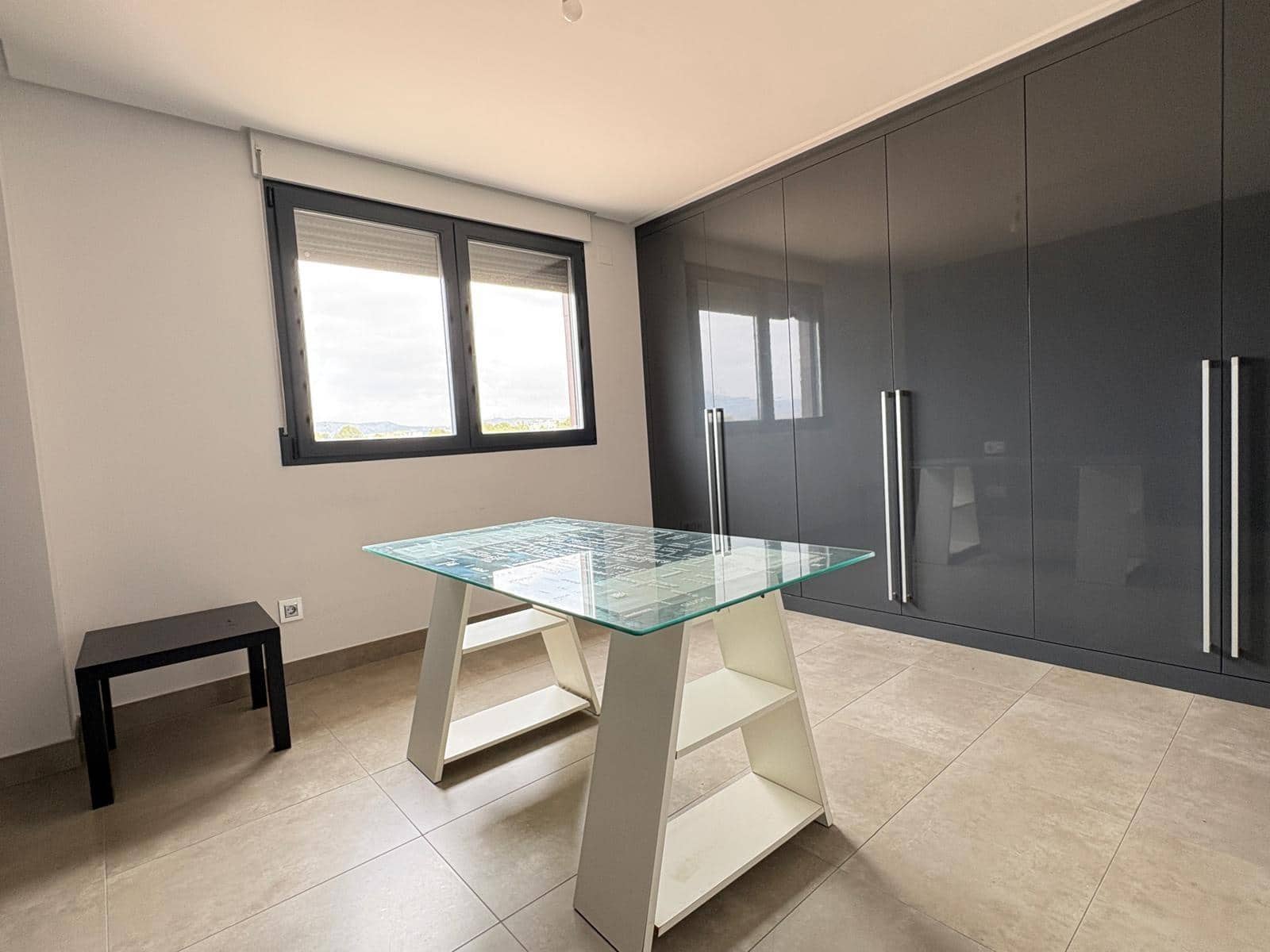 6 soveværelse Villa til leje i Elda med swimmingpool - € 2.500 (Ref: 9949990)