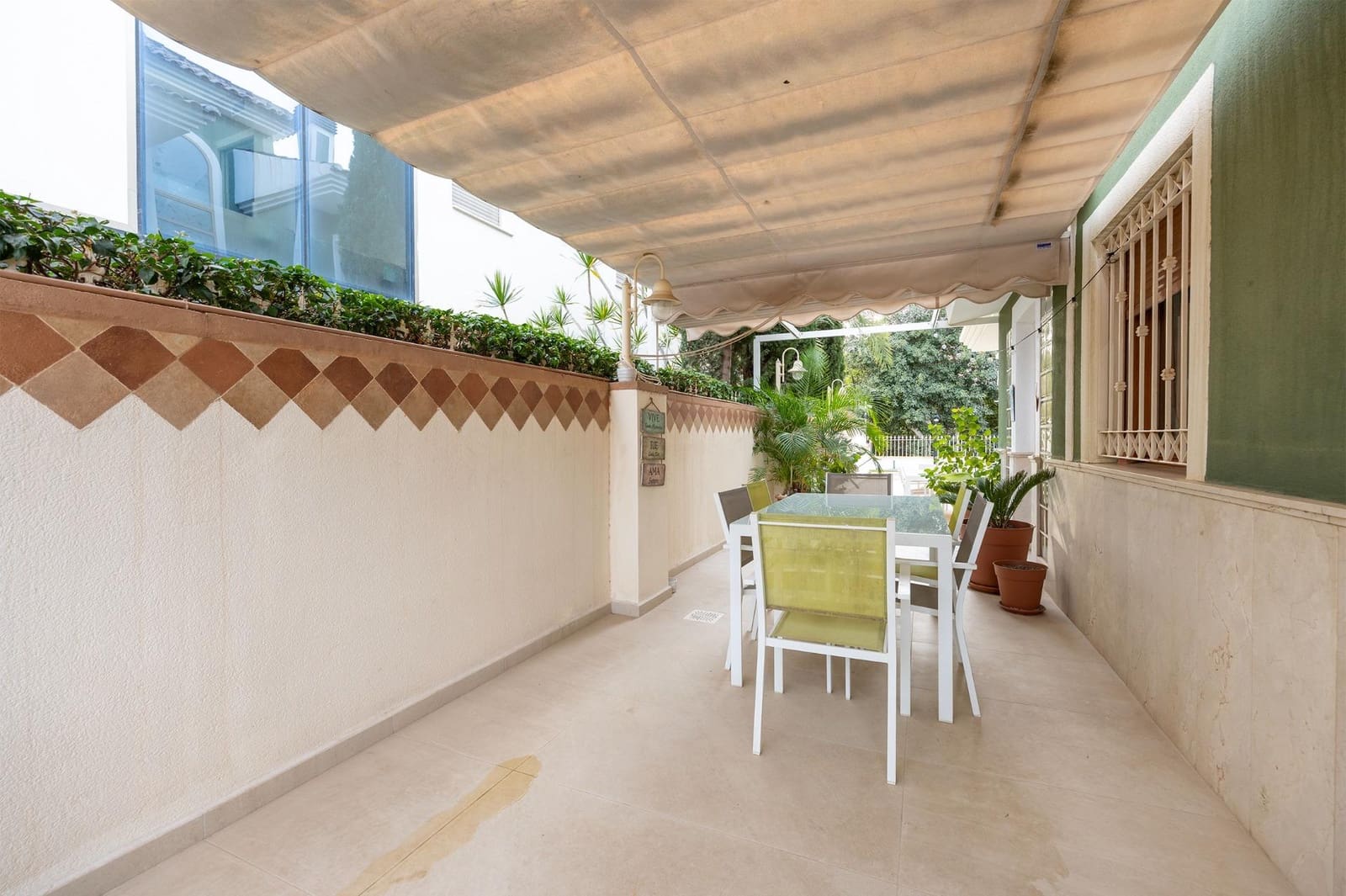 5 quarto Moradia para venda em Alicante cidade com piscina garagem - 1 295 000 € (Ref: 9949996)