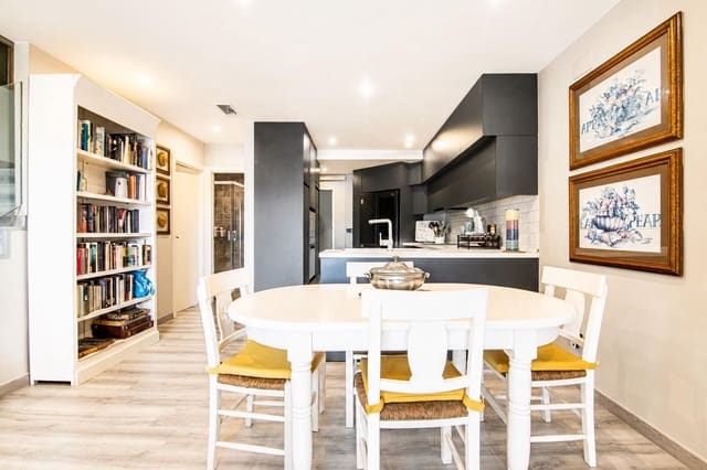 3 slaapkamer Bungalow te koop in Arenales del Sol, Elche / Elx met zwembad garage - € 379.900 (Ref: 9949998)