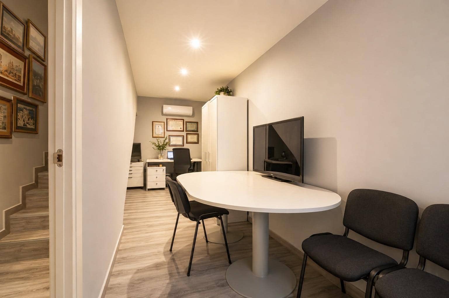 3 slaapkamer Bungalow te koop in Arenales del Sol met zwembad garage - € 379.900 (Ref: 9949998)