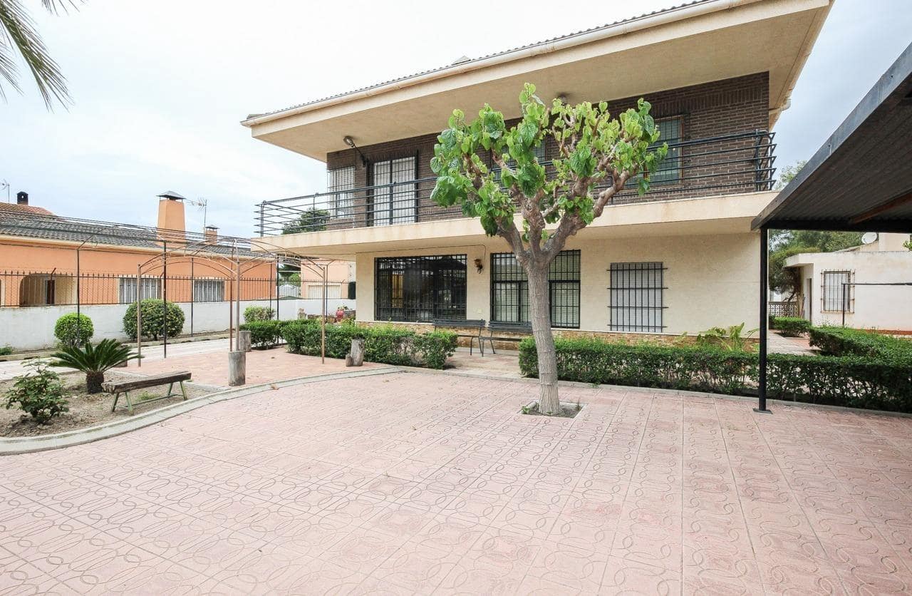 5 soverom Villa til salgs i Elda med svømmebasseng - € 275 000 (Ref: 9952787)