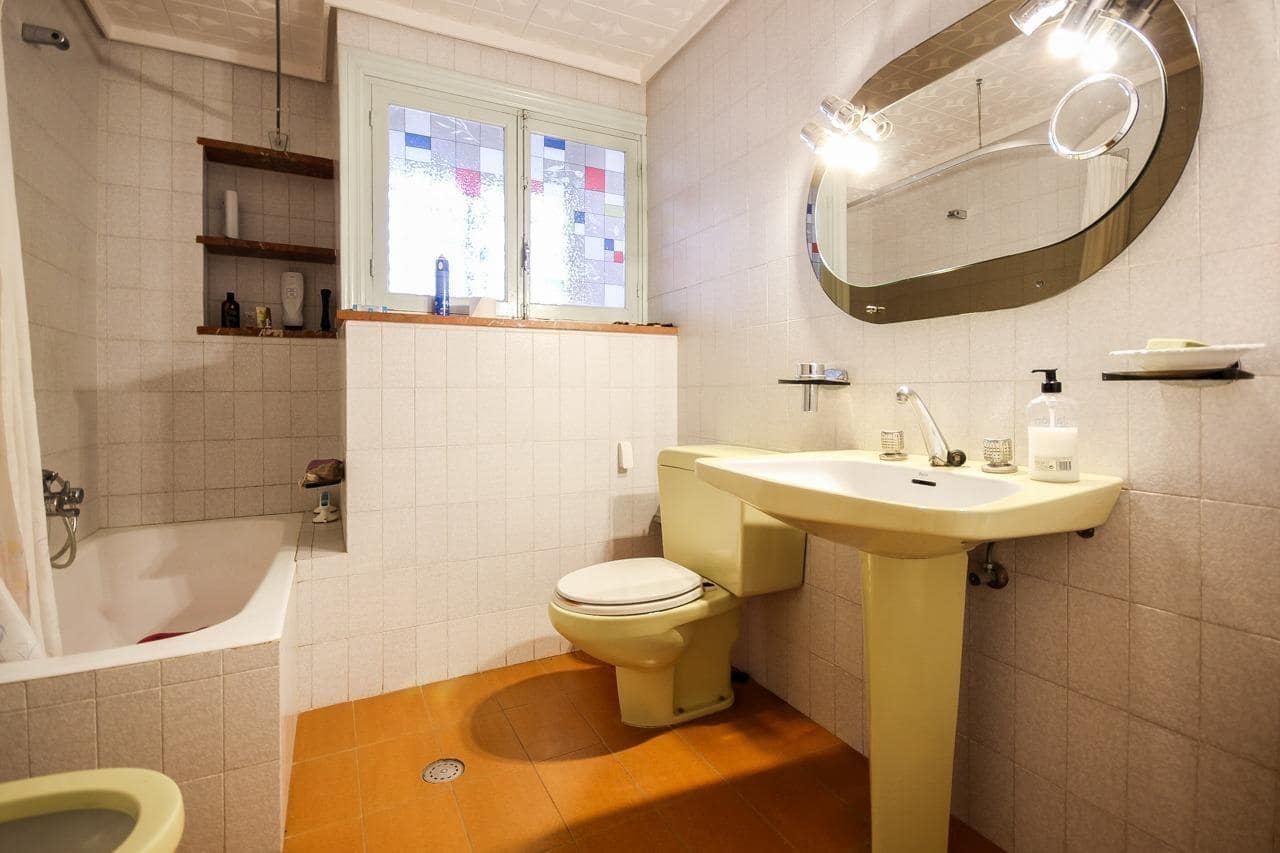 5 soverom Villa til salgs i Elda med svømmebasseng - € 275 000 (Ref: 9952787)