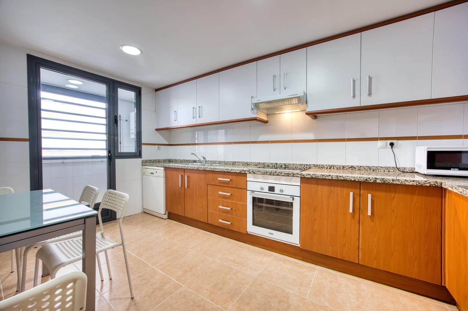 Ático de 2 habitaciones en Alicante / Alacant ciudad en venta con piscina - 450.000 € (Ref: 9952789)