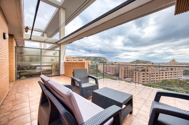 Ático de 2 habitaciones en Alicante / Alacant ciudad en venta con piscina - 450.000 € (Ref: 9952789)