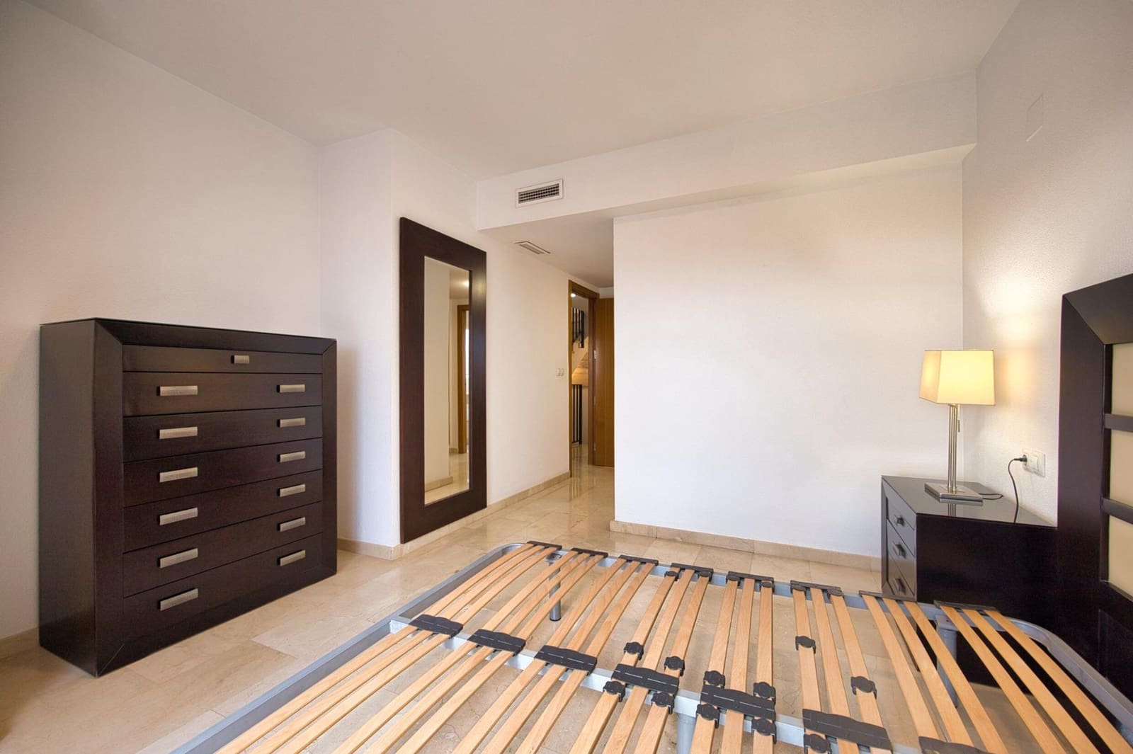 Ático de 2 habitaciones en Alicante / Alacant ciudad en venta con piscina - 450.000 € (Ref: 9952789)