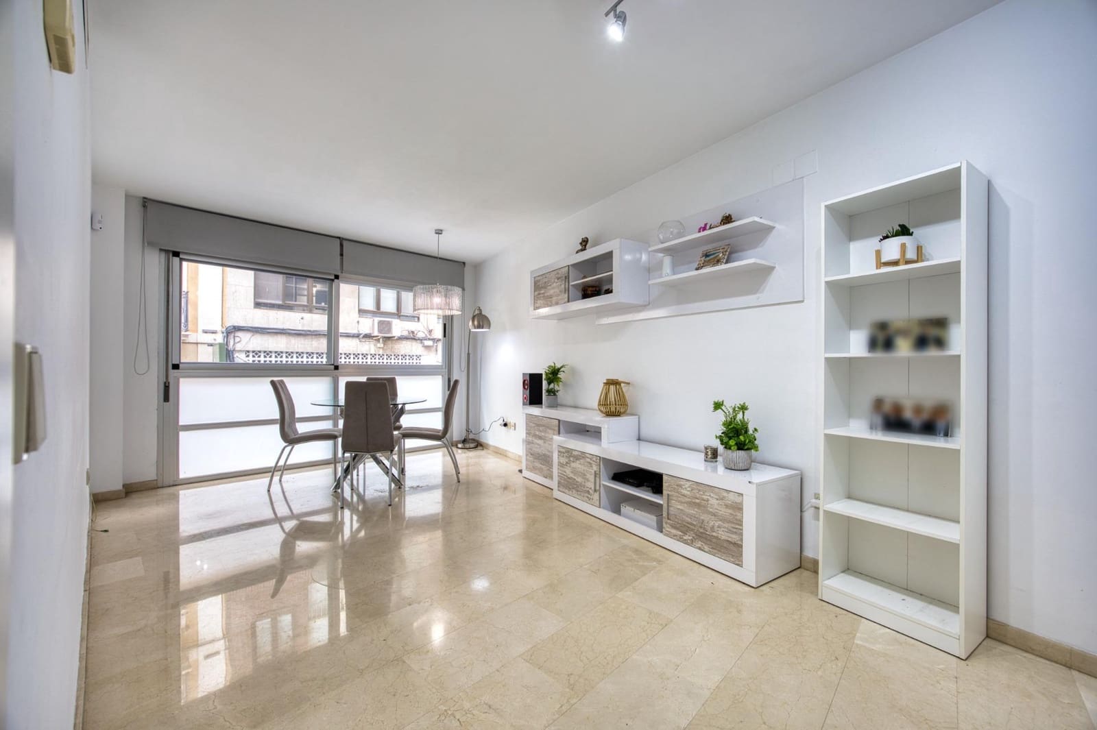 3 soveværelse Lejlighed til salg i Alicante by - € 370.000 (Ref: 9952790)