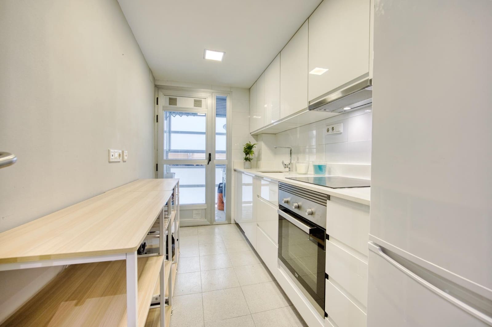 3 soveværelse Lejlighed til salg i Alicante by - € 370.000 (Ref: 9952790)