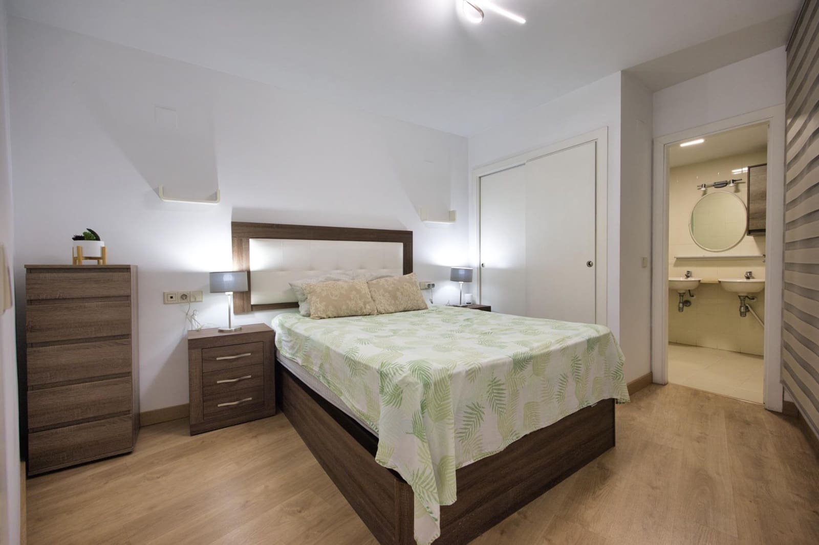 3 soveværelse Lejlighed til salg i Alicante by - € 370.000 (Ref: 9952790)