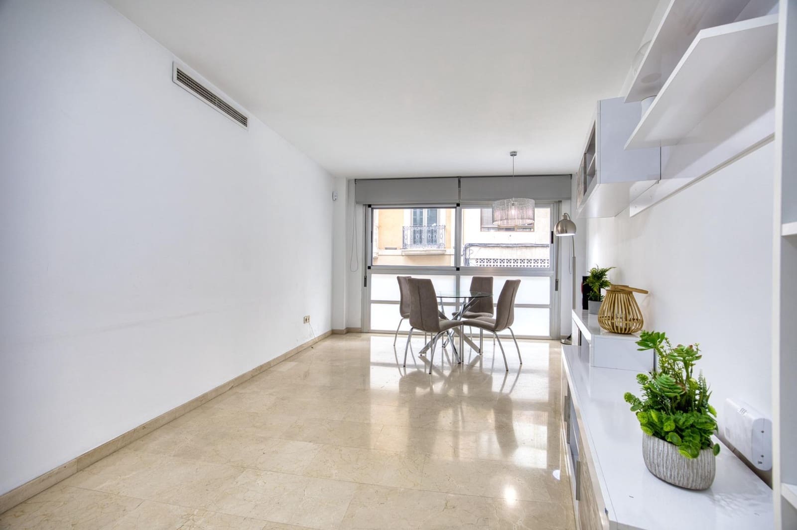 3 soveværelse Lejlighed til salg i Alicante by - € 370.000 (Ref: 9952790)