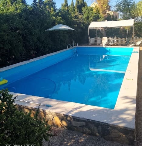 Chalet de 4 habitaciones en San Vicente / Sant Vicent del Raspeig en venta con piscina - 375.000 € (Ref: 9952791)