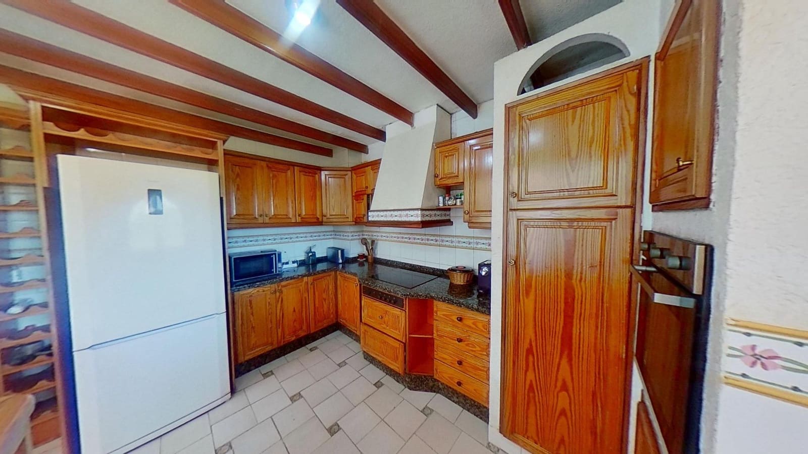 Chalet de 4 habitaciones en San Vicente / Sant Vicent del Raspeig en venta con piscina - 375.000 € (Ref: 9952791)