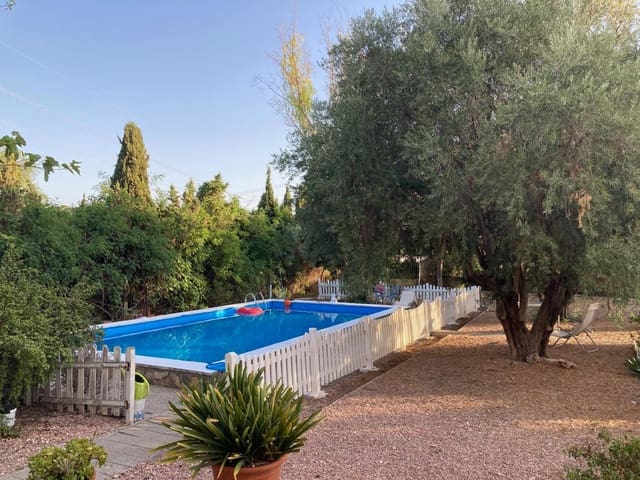 Chalet de 4 habitaciones en San Vicente / Sant Vicent del Raspeig en venta con piscina - 375.000 € (Ref: 9952791)