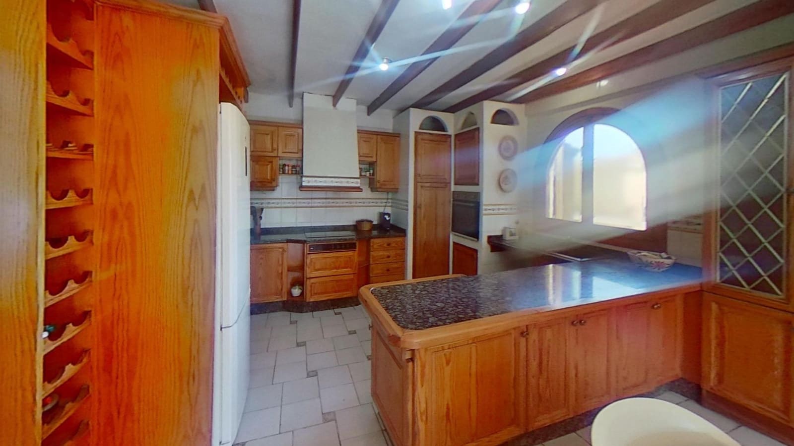 Chalet de 4 habitaciones en San Vicente / Sant Vicent del Raspeig en venta con piscina - 375.000 € (Ref: 9952791)