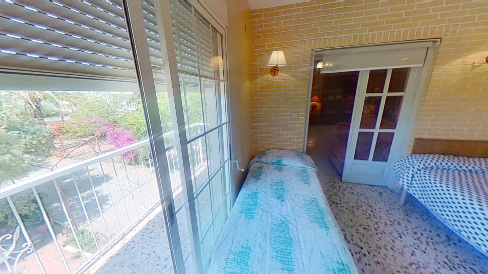 Chalet de 4 habitaciones en San Vicente / Sant Vicent del Raspeig en venta con piscina - 375.000 € (Ref: 9952791)