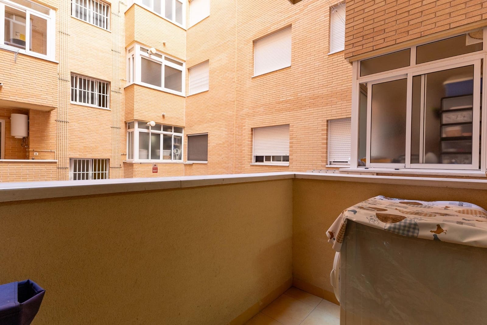 3 soverom Leilighet til salgs i Alicante by med svømmebasseng garasje - € 326 000 (Ref: 9952794)