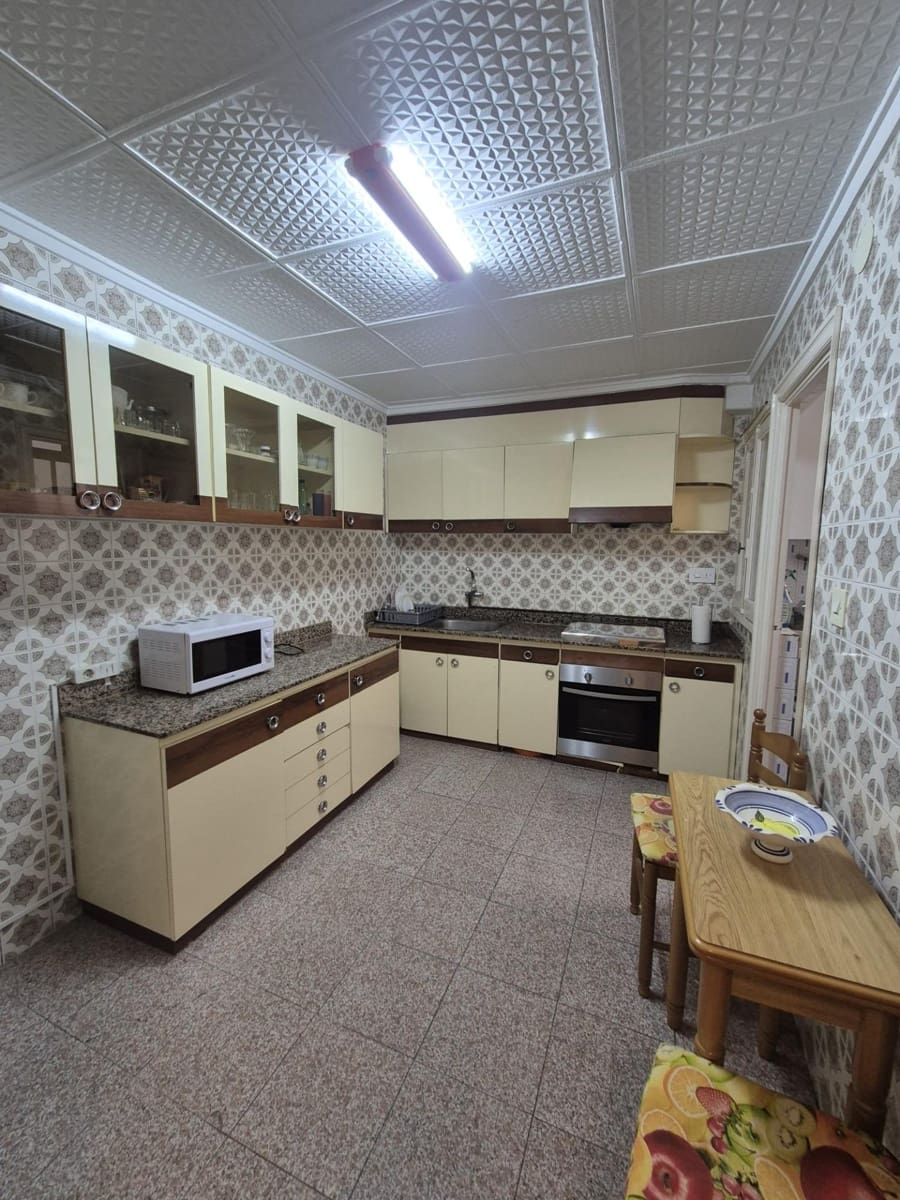 3 soverom Leilighet til salgs i Elda - € 120 000 (Ref: 9970773)