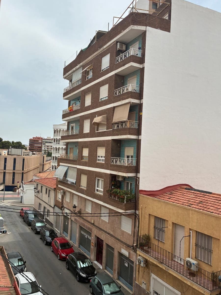 3 soverom Leilighet til salgs i Elda - € 120 000 (Ref: 9970773)
