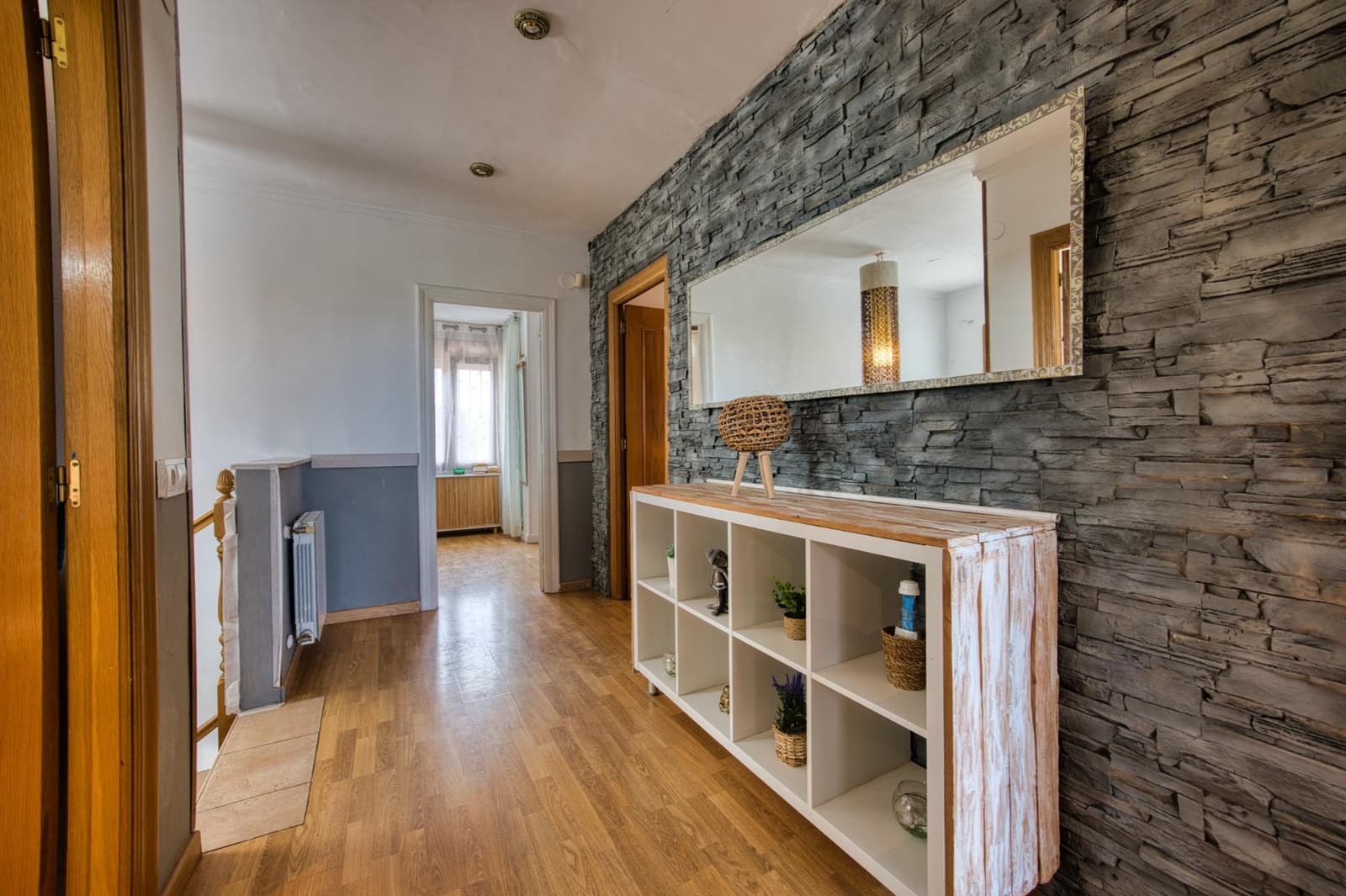 5 sypialnia Willa na sprzedaż w Petrel / Petrer z basenem - 690 000 € (Ref: 9970774)