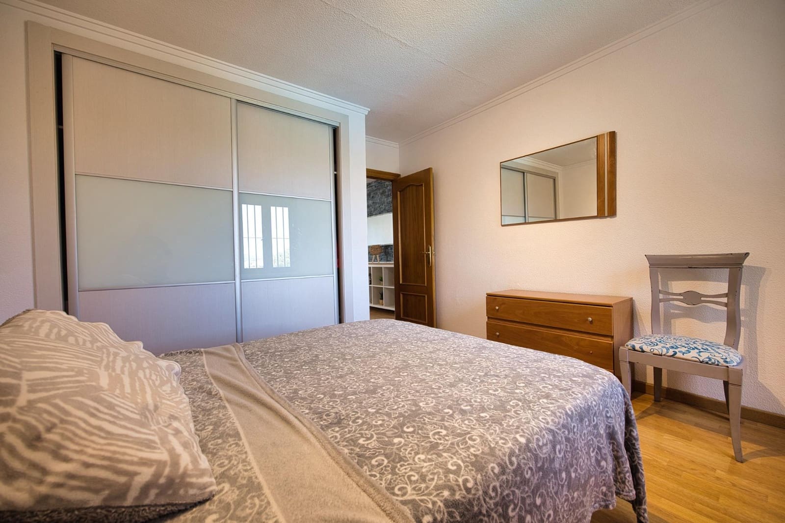 5 sypialnia Willa na sprzedaż w Petrel / Petrer z basenem - 690 000 € (Ref: 9970774)