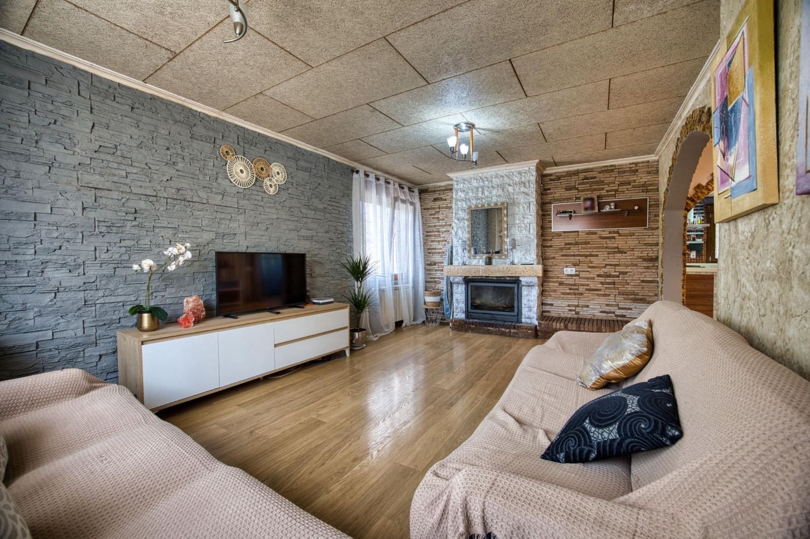 5 sypialnia Willa na sprzedaż w Petrel / Petrer z basenem - 690 000 € (Ref: 9970774)