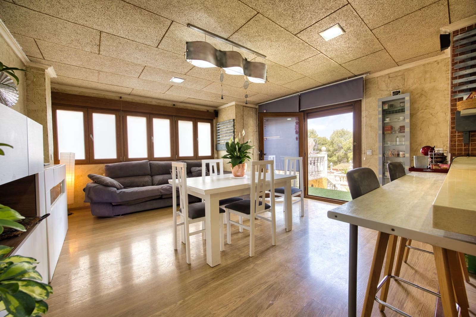 5 sypialnia Willa na sprzedaż w Petrel / Petrer z basenem - 690 000 € (Ref: 9970774)