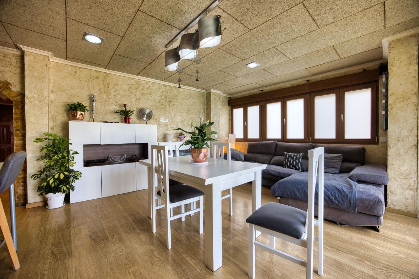 5 sypialnia Willa na sprzedaż w Petrel / Petrer z basenem - 690 000 € (Ref: 9970774)