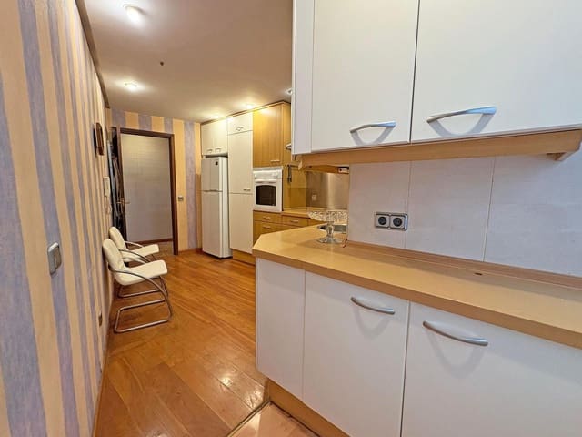 4 soveværelse Lejlighed til salg i Alicante by - € 452.000 (Ref: 9973513)