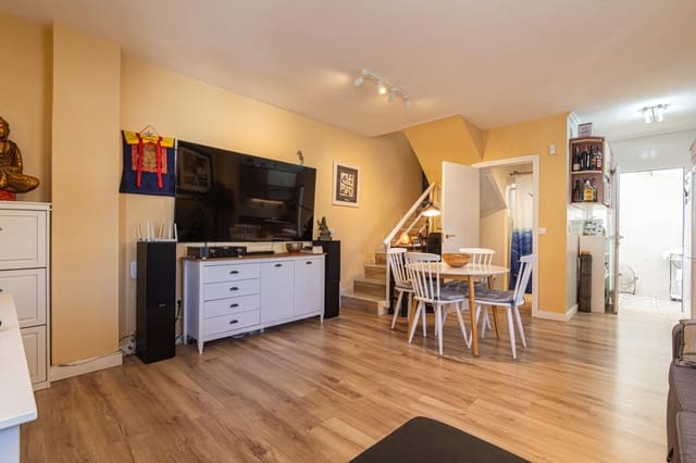 2 soveværelse Bungalow til salg i Gran Alacant, Santa Pola med swimmingpool - € 229.900 (Ref: 9975600)