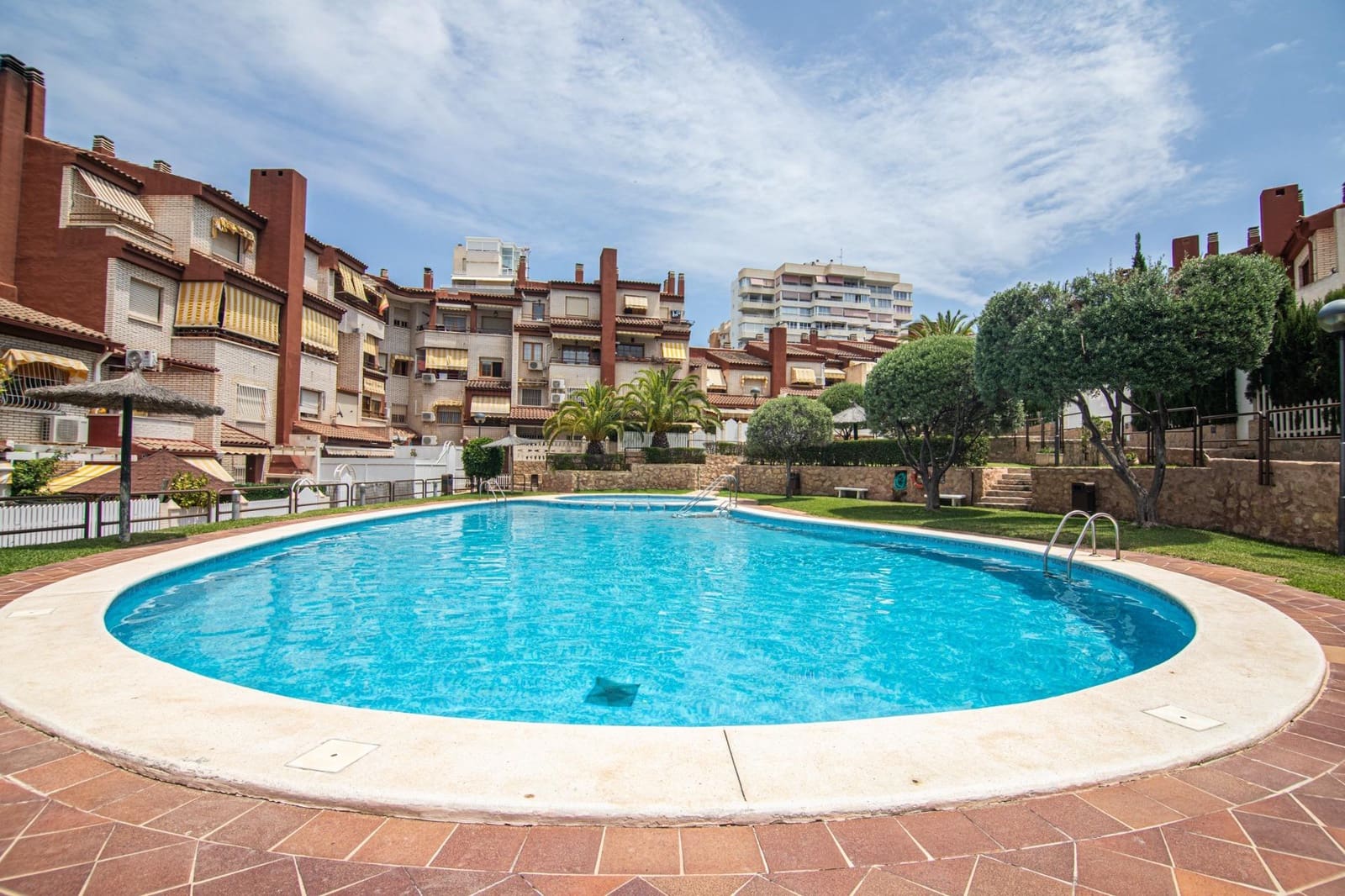 4 bedroom Terraced Villa for sale in Playa de San Juan with pool garage - € 650,000 (Ref: 9975601)