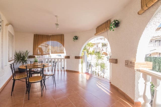 5 soveværelse Villa til salg i Monforte del Cid - € 359.900 (Ref: 9975602)