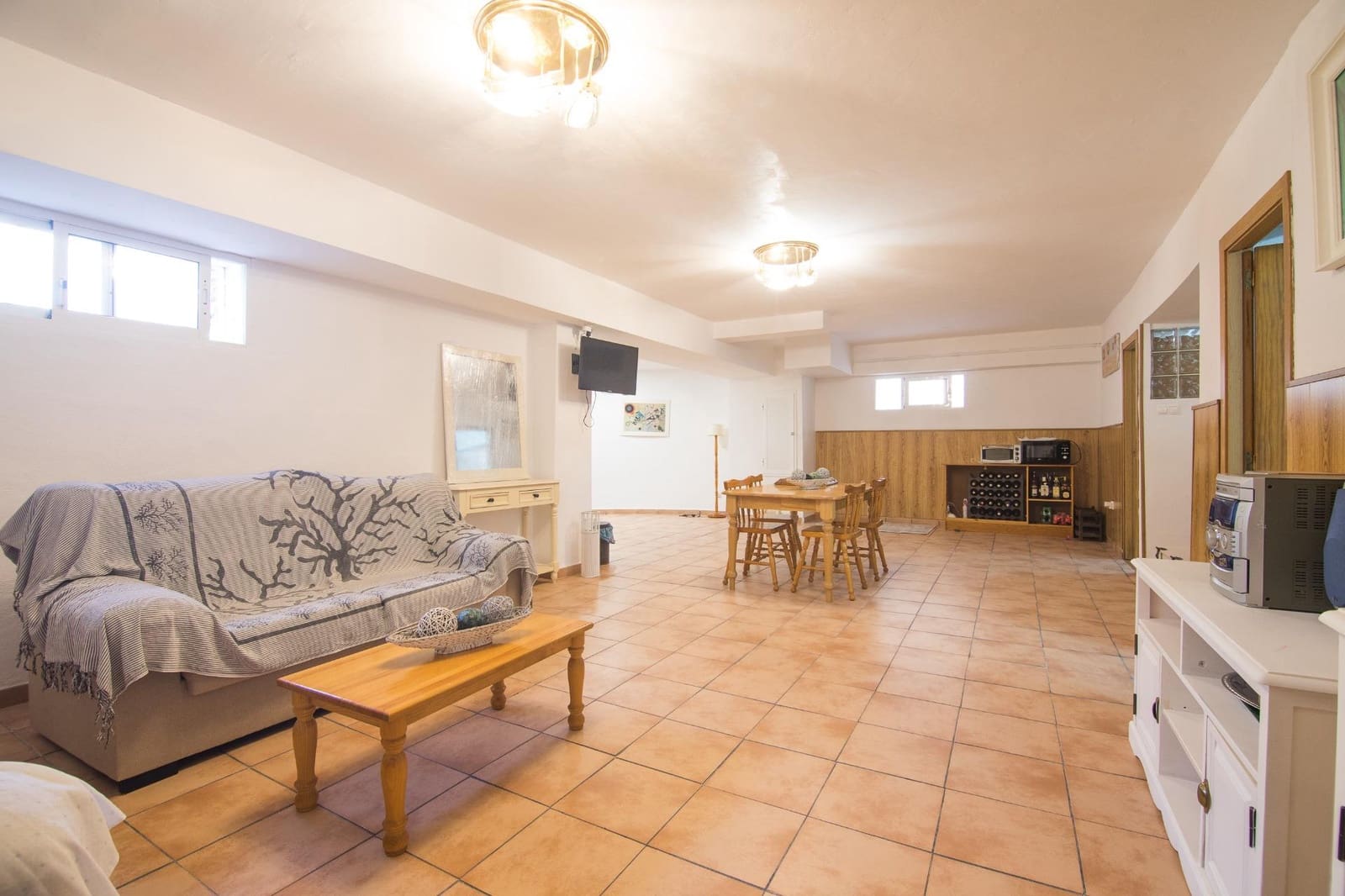 5 bedroom Villa for sale in Monforte del Cid - € 359,900 (Ref: 9975602)
