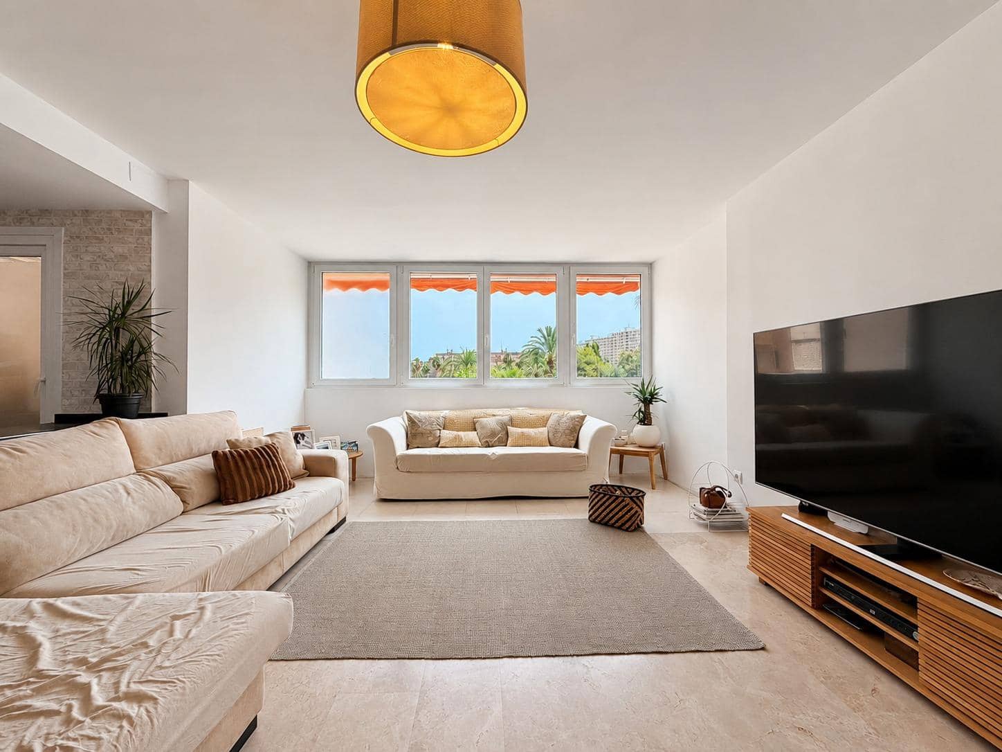 Piso de 3 habitaciones en Playa de San Juan en venta con piscina garaje - 464.900 € (Ref: 9977472)