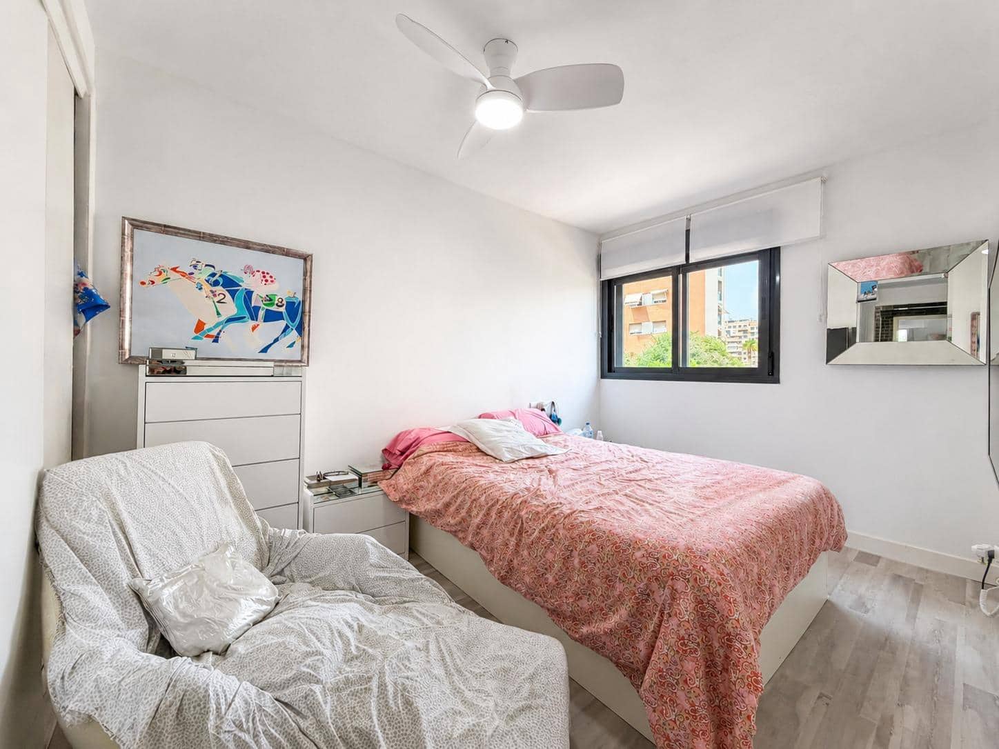 Piso de 3 habitaciones en Playa de San Juan en venta con piscina garaje - 464.900 € (Ref: 9977472)