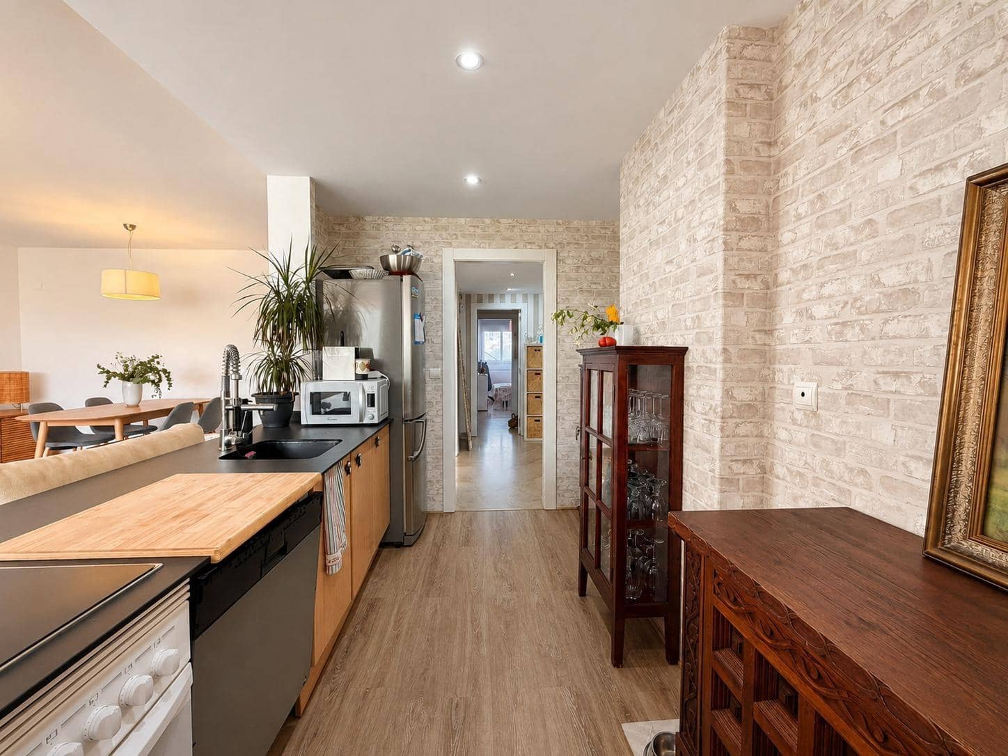 Piso de 3 habitaciones en Playa de San Juan en venta con piscina garaje - 464.900 € (Ref: 9977472)