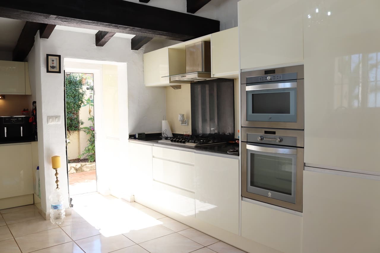 6 camera da letto Villa in vendita in Orba con piscina - 499.950 € (Rif: 10095015)