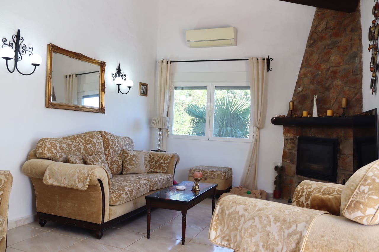 6 camera da letto Villa in vendita in Orba con piscina - 499.950 € (Rif: 10095015)