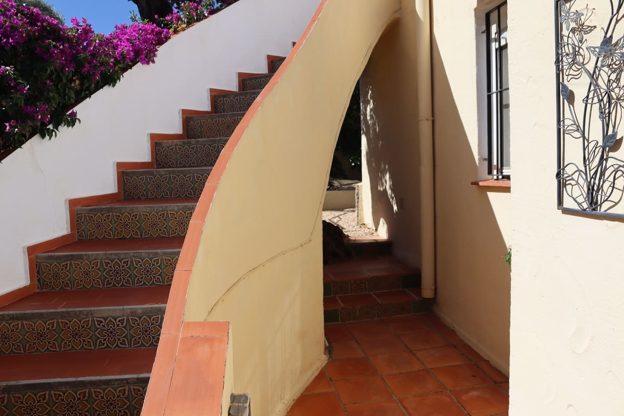 6 camera da letto Villa in vendita in Orba con piscina - 499.950 € (Rif: 10095015)